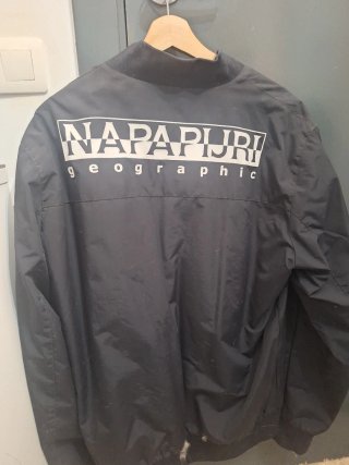 Chaqueta bomber Napapijri negra
