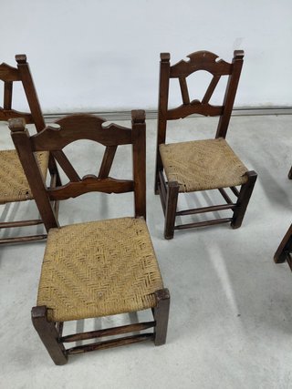 Sillas huertanas de madera y enea
