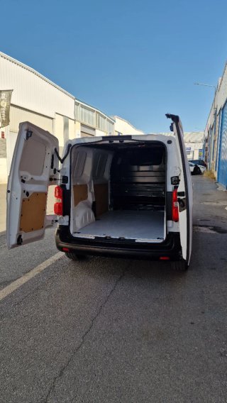 Peugeot e-Expert Premium 2023