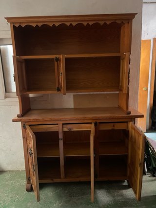 Armario cómoda antiguo madera tallada