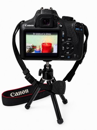 Canon EOS 1300D + Objetivo 18-55mm + Bolsa
