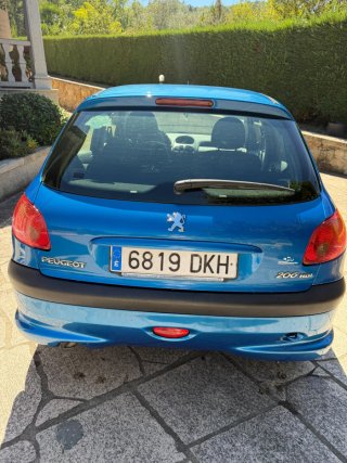 Peugeot 206