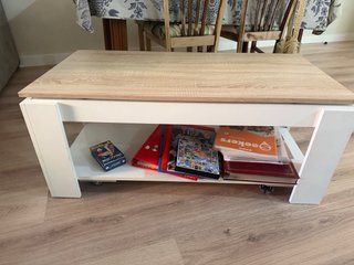 Mesa de salón elevable