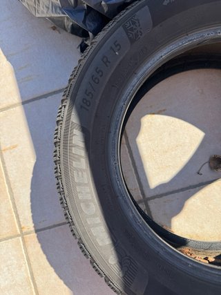 4 Neumáticos Michelin 185/65 R15 Alpine Invierno