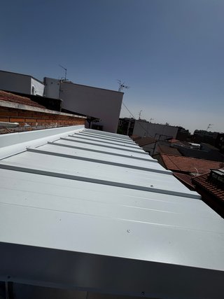 Instalación de Panel Sándwich