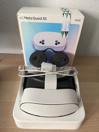 Meta Quest 3S 128GB menos de 30h de uso