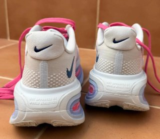 Nike Vomero Premium, Alta amortiguación.