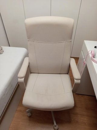 Silla de oficina MILLBERGET Ikea beige