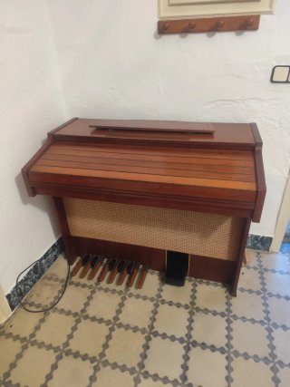 Piano doble teclado madera