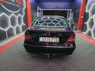 Mercedes-Benz Clase C 2004