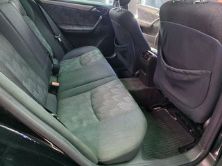 Mercedes-Benz Clase C 2004