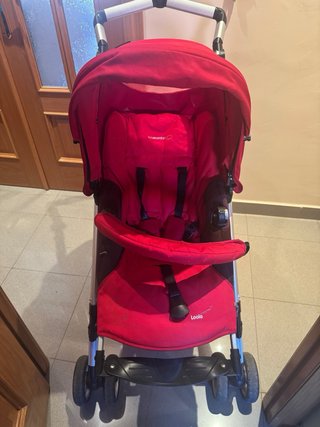 Cochecito Bebé Confort Rojo