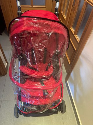 Cochecito Bebé Confort Rojo