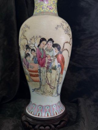 Jarrón chino antiguo decorado
