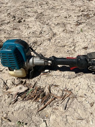 Desbrozadora gasolina 4 tiempos Makita