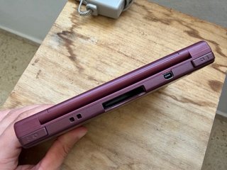 Nintendo DSi XL Roja