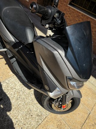 Yamaha NMAX 125cc Gris 2020