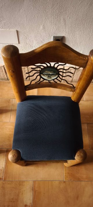 Mesa de salón de madera tropical