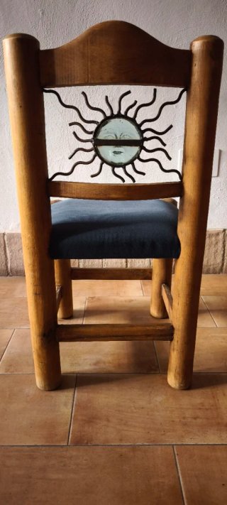 Mesa de salón de madera tropical