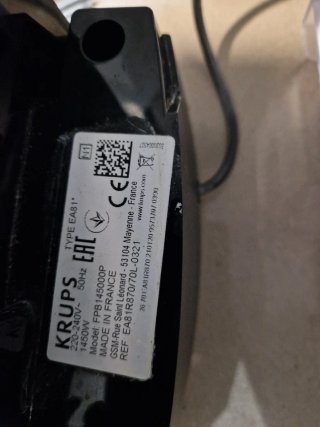 2 cafeteres KRUPS EA81 per reparar / recanvis