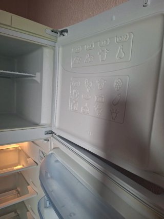Frigorífico Indesit Muy conservado conservado