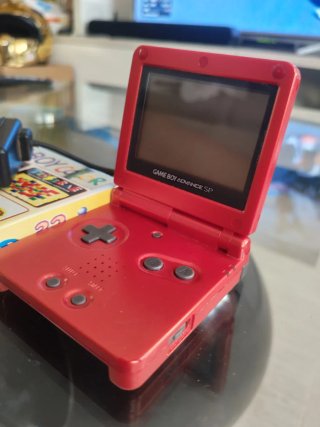 Nintendo Game Boy Color + Cargador + juego