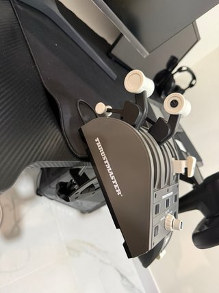 Thrustmaster TCA Yoke Boeing Edition