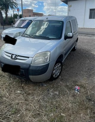 Peugeot Partner Gris/Plata
