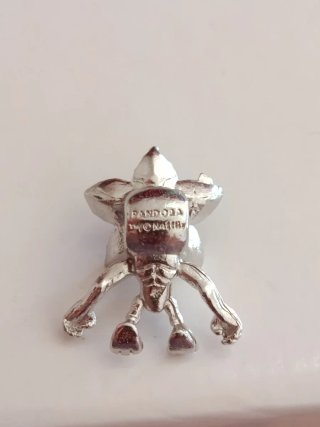 Precioso Charm Demogorgon Stranger Things nuevo
