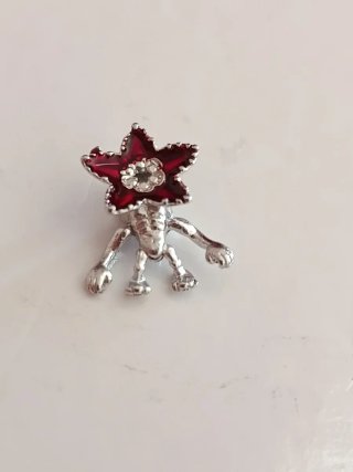 Precioso Charm Demogorgon Stranger Things nuevo