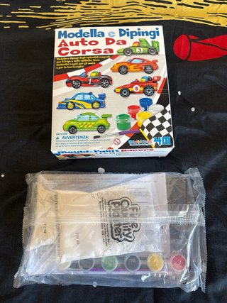 Kit para modelar y pintar coches de arcilla