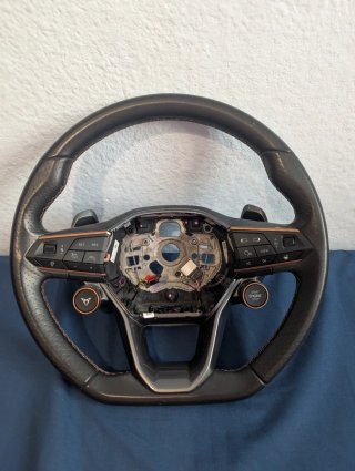 Volante Cupra Deportivo con Botones Satélite