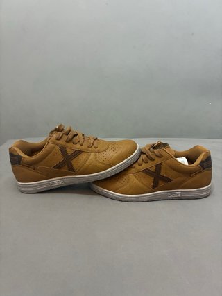 Zapatillas Munich Marrones