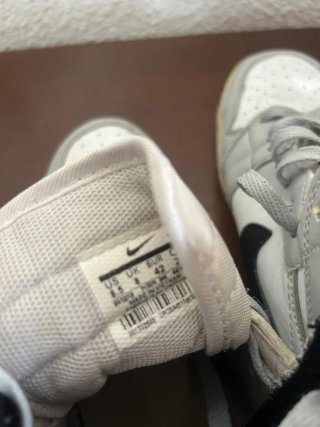Zapatillas Nike Air Jordan Gris y Blanco