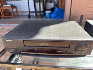 Reproductor VHS Sharp y Funai
