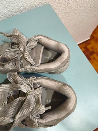 Zapatillas Bershka grises, como nuevas