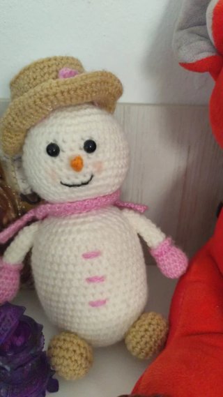 Muñeco de nieve crochet artesanal
