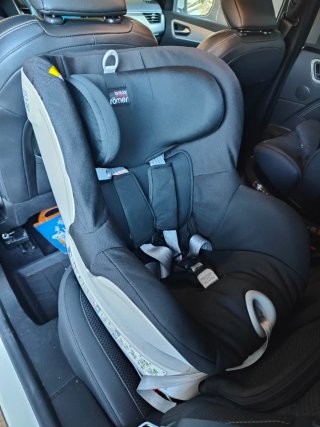 Silla coche Britax Römer Negra