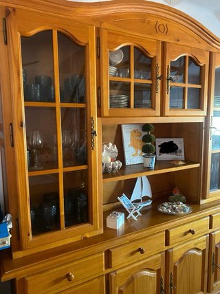 Mueble rústico madera maciza vitrina