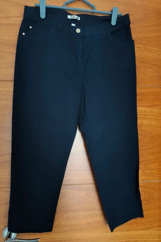 Pantalón azul de Punto Roma