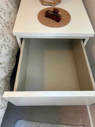 Mesitas de Noche IKEA MALM Blancas