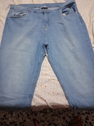 Conjunto di abbigliamento felpa, maglioni, vestiti, pantaloni