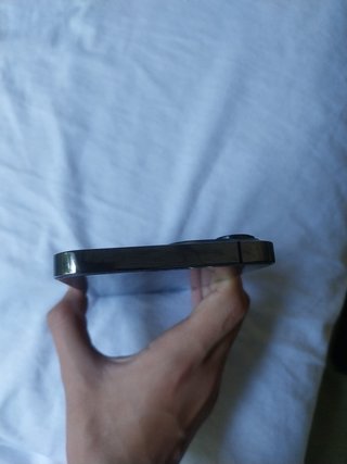 iPhone 13 Pro Max • 100% batería + funda