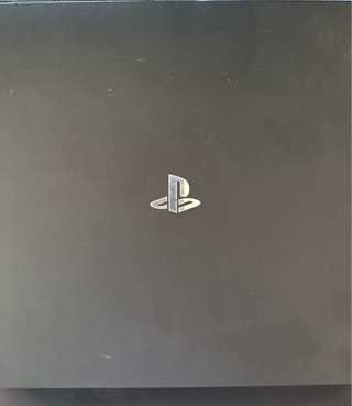 PS4 Pro 4K 1TB Negra + Dualshock