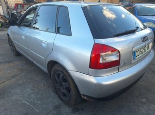 Motor limpia tras 8l0955711b audi a3 (8l) 495388