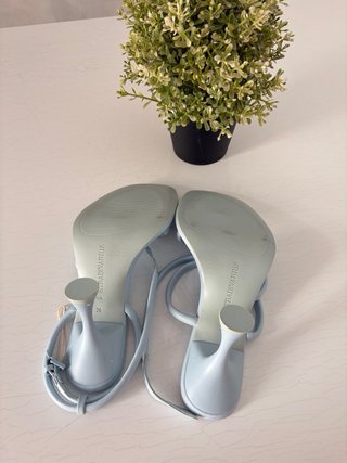 Sandalias tacón celeste Stradivarius