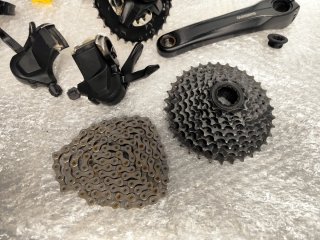 Grupo Shimano altus 2x9 velocidades