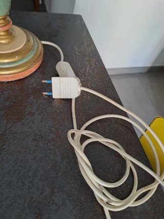 Lampada decorata a mano con paralume pois