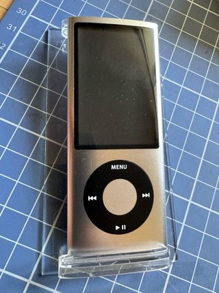 Apple iPod Nano 5G Plata (leer)