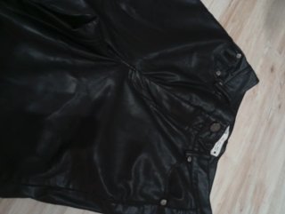 Pantalón Cuero Zara Talla 34